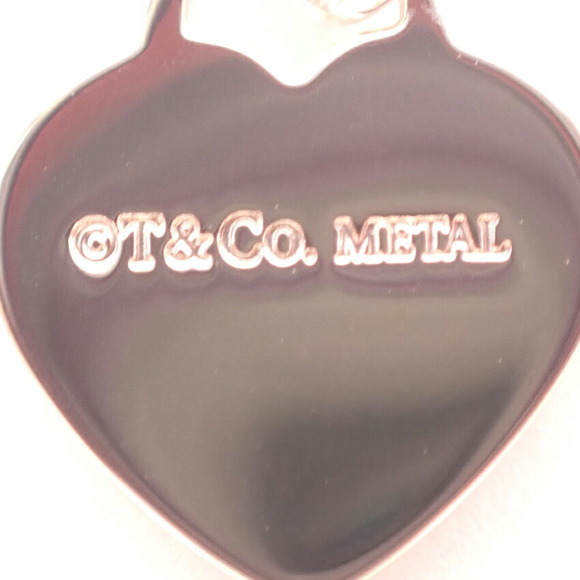 TIFFANY Silver Heart Necklace - Picture 8 of 10